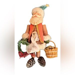 Hallmark 2007 Keepsake Christmas Tree Ornament "Woodland Santa" Kris Kringle
